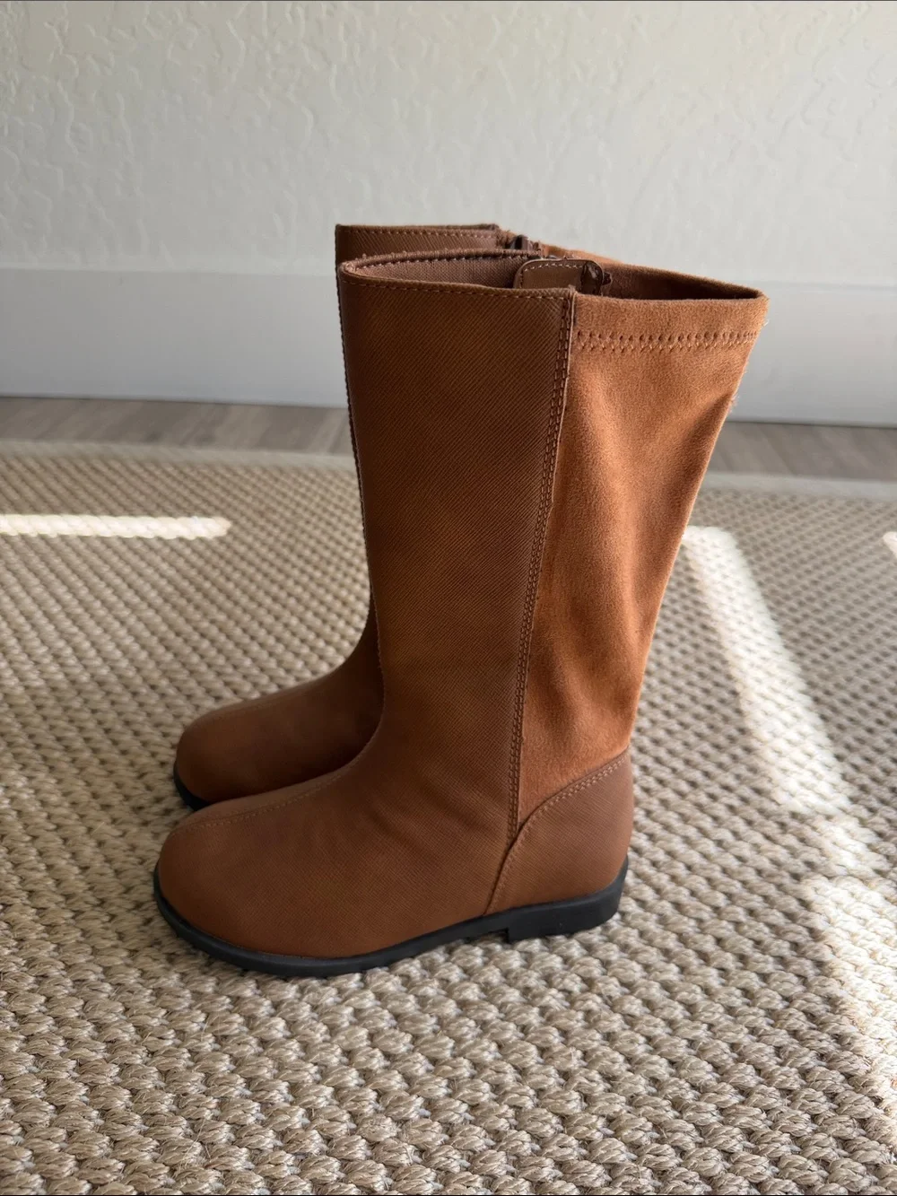 GAP Kids Hirls Mid-Calf Brown Camel Casual Boots size 12